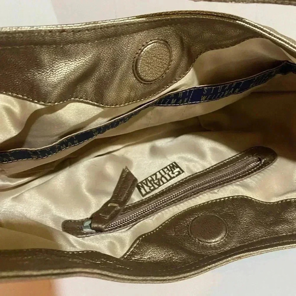 Stuart weitzman gold quilted metallic leather shoulder handbag - Picture 13 of 14